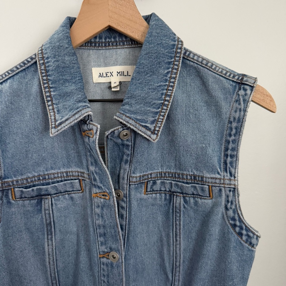 Alex Mill Medium NWOT Adeline‎ Dress Denim Tie Belt Western Country Modest - Picture 7 of 9